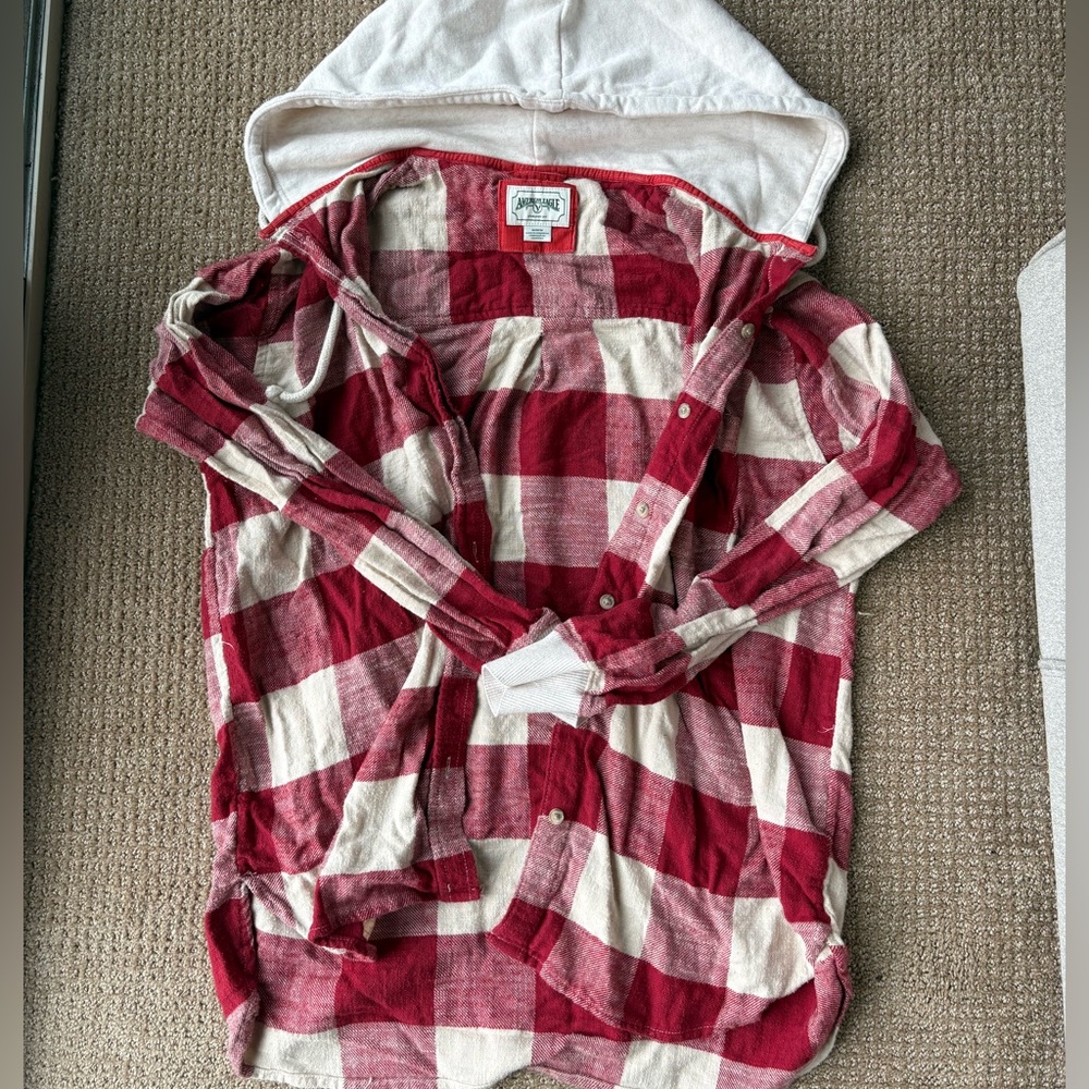 American Eagle Outfitters Red & Cream Plaid Hooded Flannel Shirt